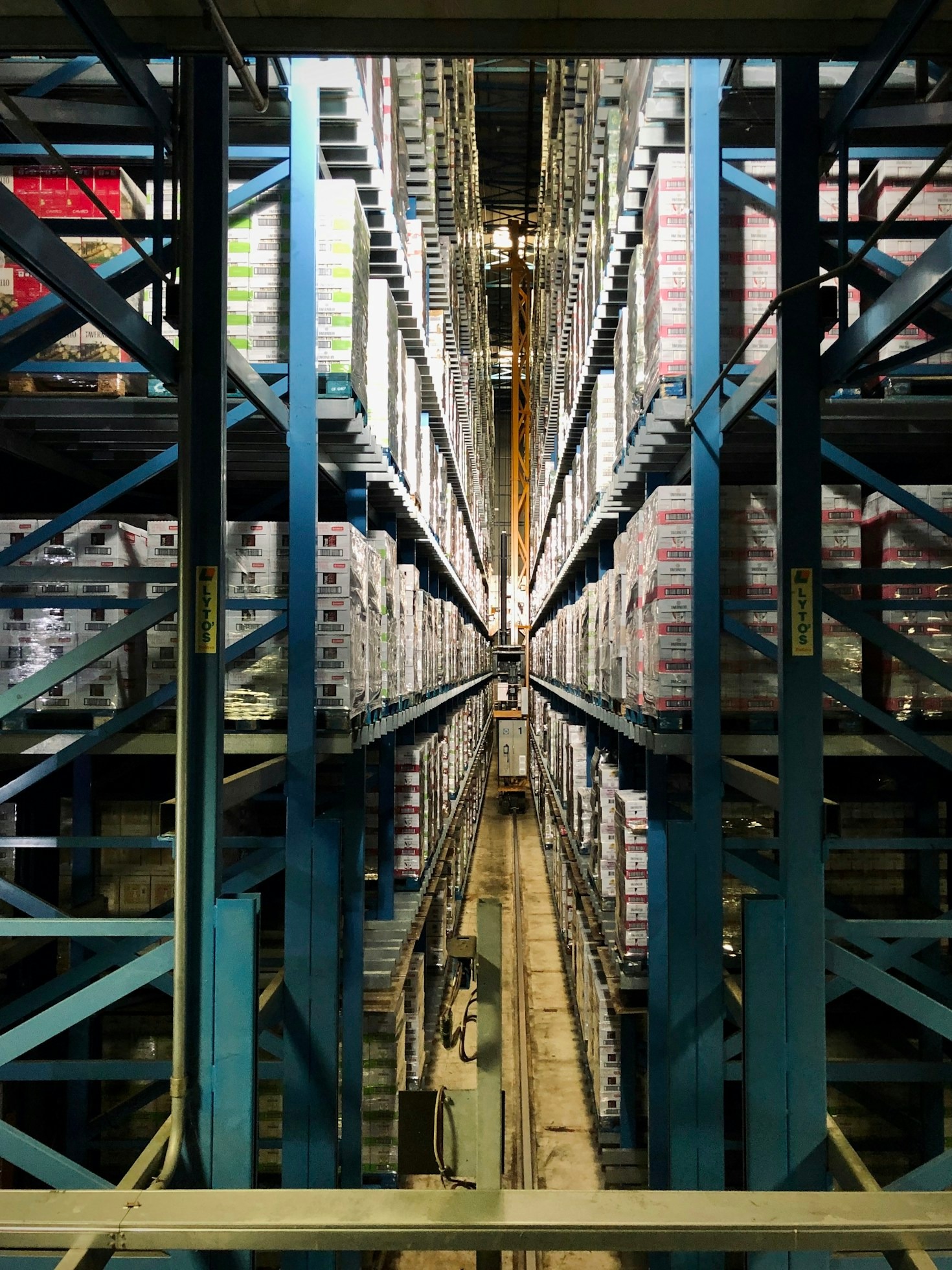 How Modern Software Revolutionizes Global Supply Chains